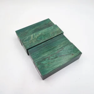 Handle material: beech with a green fungal pattern
